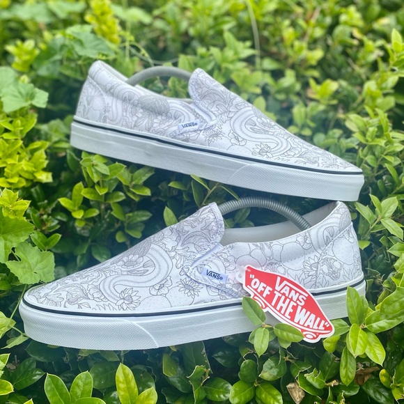 Vans Classic Slip On Desert Skulls Marshmallow White - Picture 2 of 9